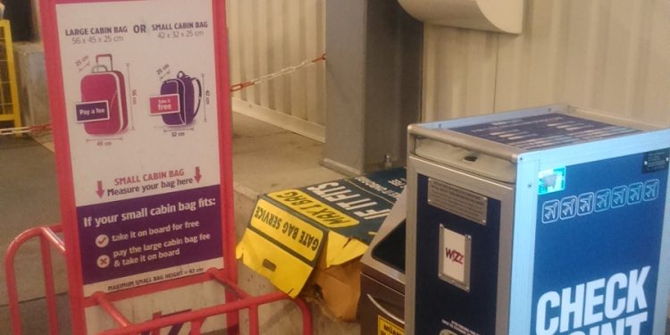Megszűnhet a Wizz-nél az agresszív csomagméricskélés