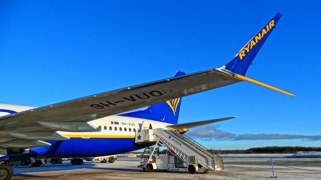 Megjött a Ryanair bejelentése: ritkítanak is az utasadó miatt